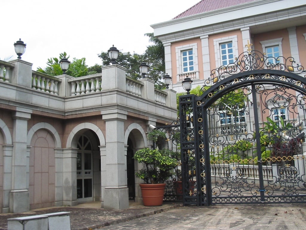 Here's How You Can Get Cash Out of Your Private Property Without Selling It