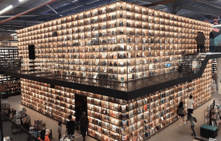 15 Best JB Shopping Malls: European-Aesthetic Mall, Retail Park With Mega Bookstore, And More