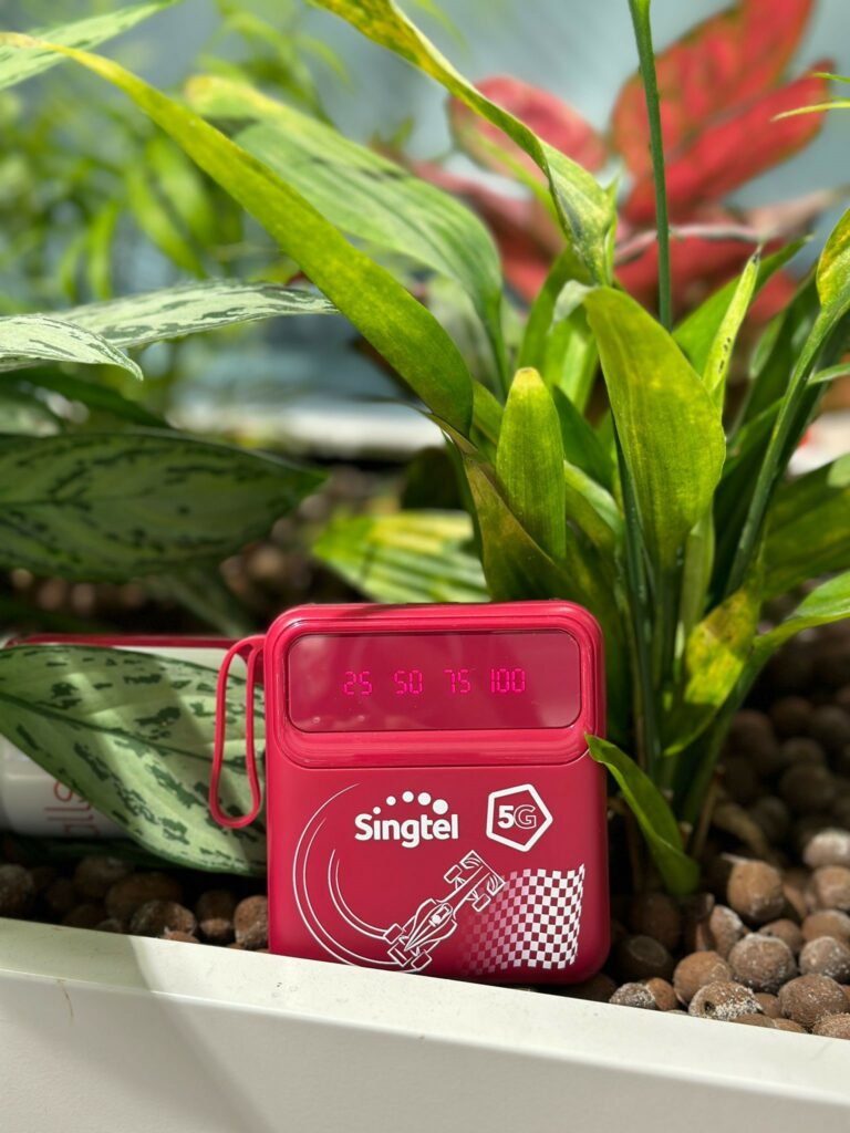 singtel f1 power bank