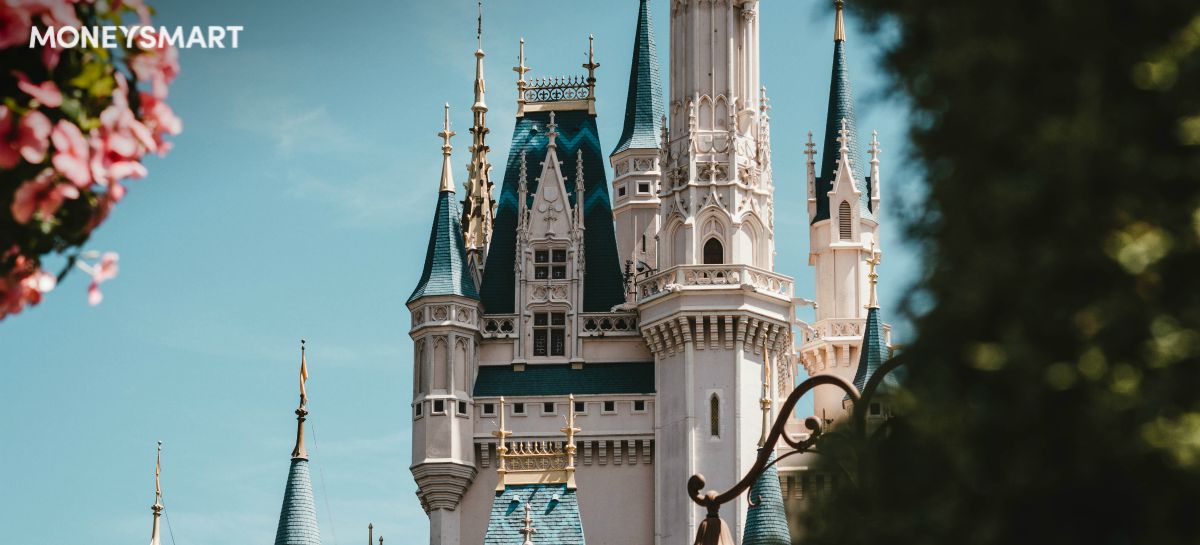 Tokyo Disneyland & Disney Sea Guide - Ticket Prices, Hotels & Money-Saving Tips