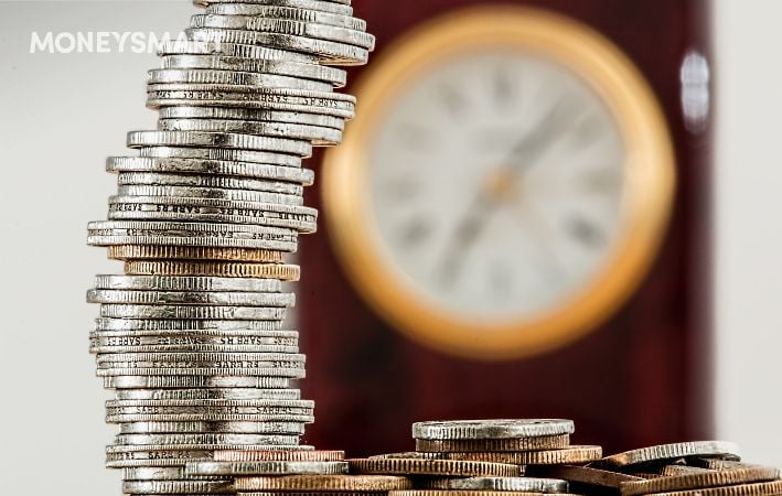 CPF Top-Ups Hit All-Time High of S$4 Billion in 2021: Should You Top Up Your CPF Too?