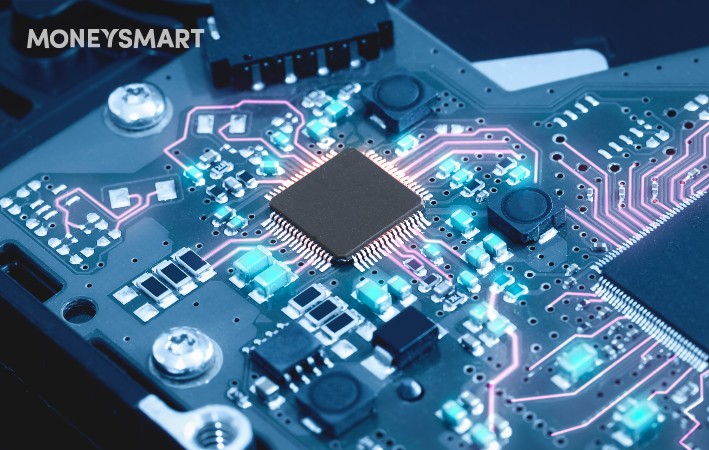 Semiconductors & Cybersecurity: Why Investing in These 2 Industries Could Help Your Portfolio Achieve High Growth