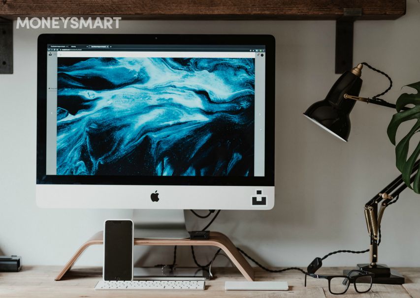 8 Monitors For Your Work From Home Set Up — Dell, Samsung, Acer And More