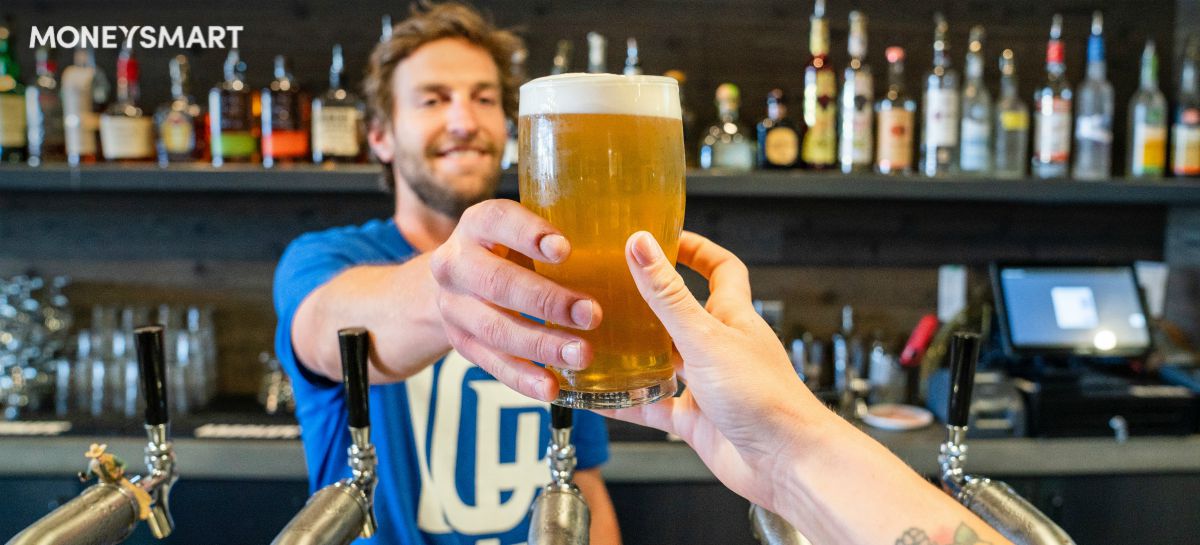 Holland Village Bars Guide - $8 Beers, Booze Buffets & More