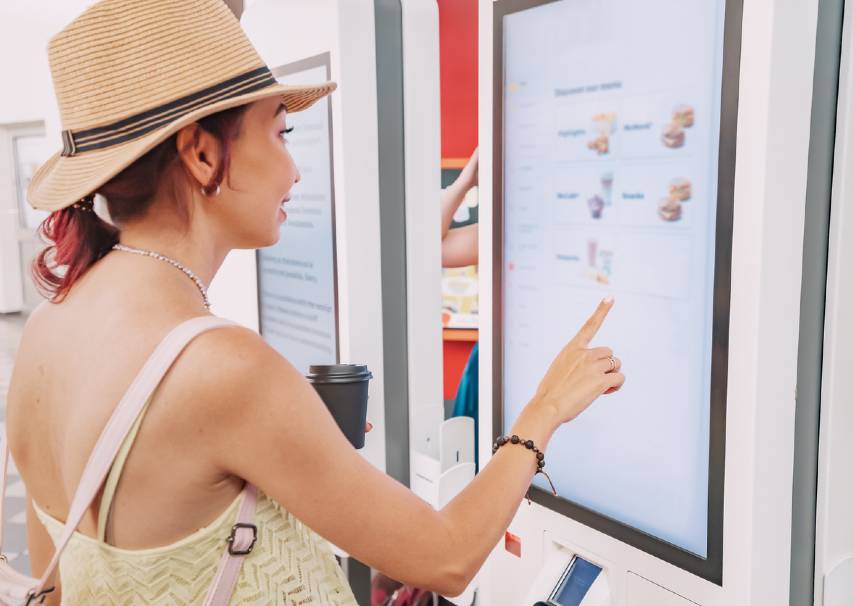 Finally, a Credit Card for Singaporeans Who Love McDonald’s, Cold Storage, Shopee, GrabRides, and more