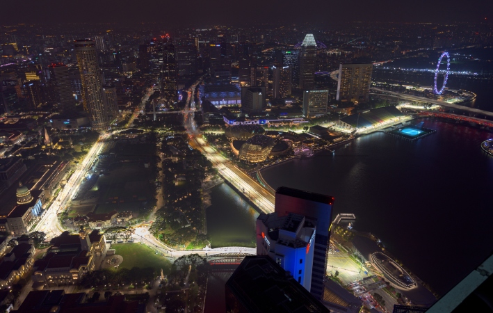 Best Ways to Stay Connected as a Tourist at F1 Singapore: Unlimited* 5G Tourist SIM, eSIMs, And More
